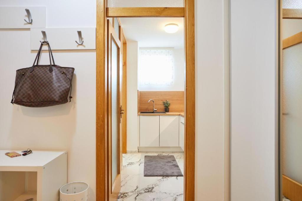 Apartment Madral Zagreb Extérieur photo